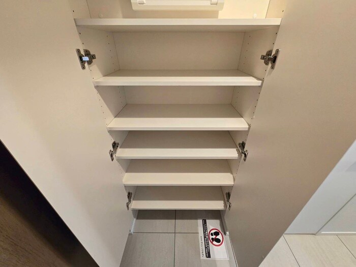 物件内観写真14　(靴箱)