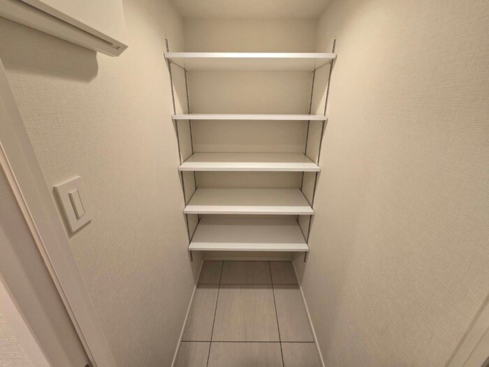 物件内観写真14　(靴箱)