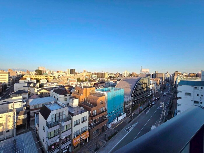 物件内観写真16　(室内からの展望)