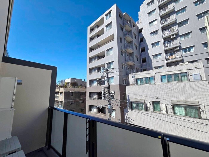 物件内観写真16　(室内からの展望)