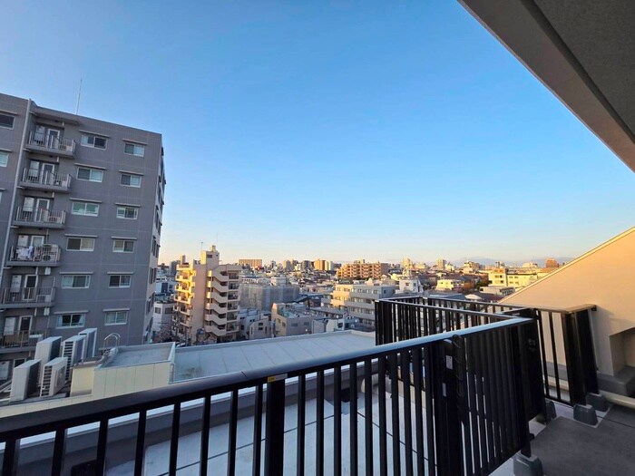 物件内観写真16　(室内からの展望)