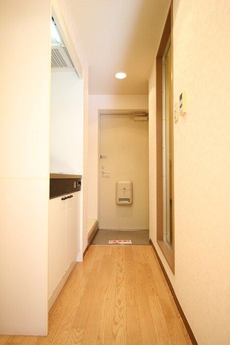 ルート若松町の廊下