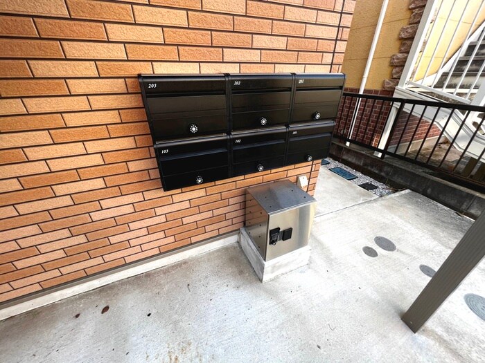 物件外観写真4　(建物設備)