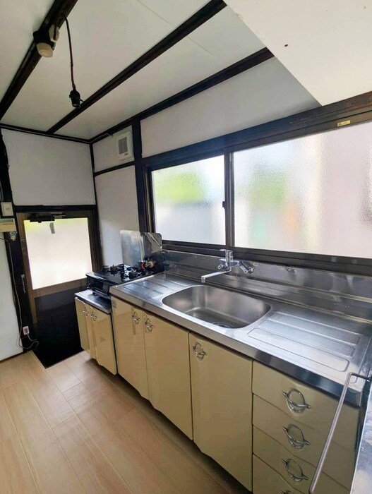 物件内観写真12　(キッチン)