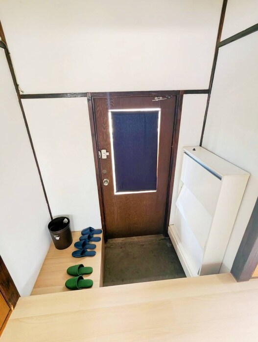 物件内観写真19　(玄関)