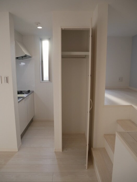 物件内観写真14　(収納)