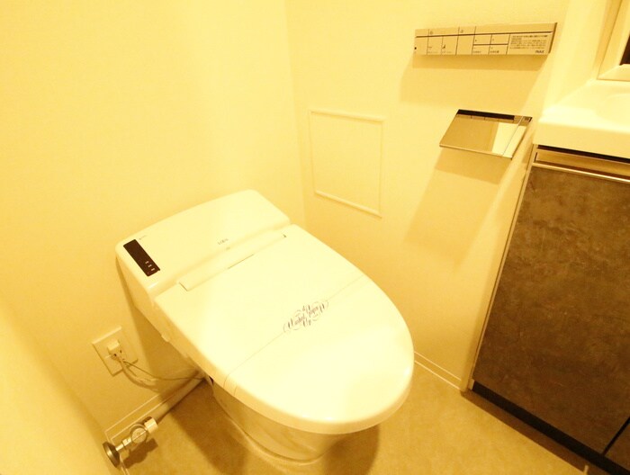 物件内観写真11　(トイレ)