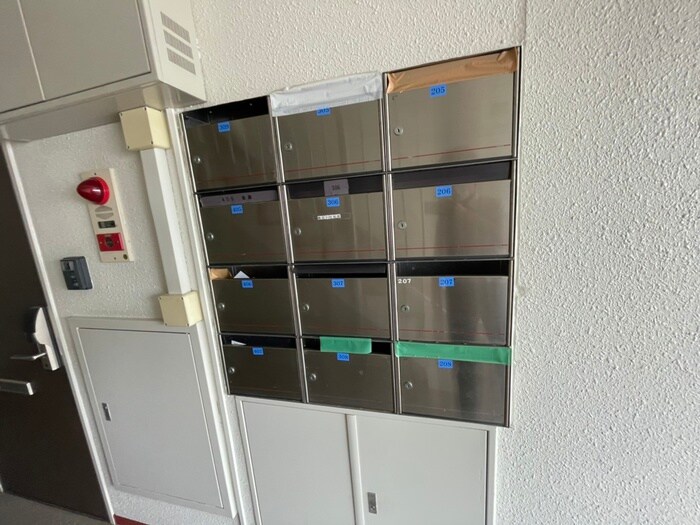 物件外観写真4　(建物設備)