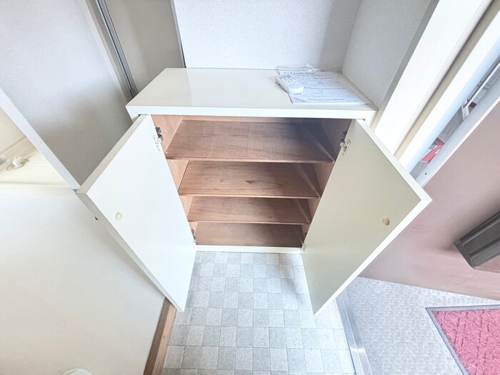 物件内観写真19　(靴箱)