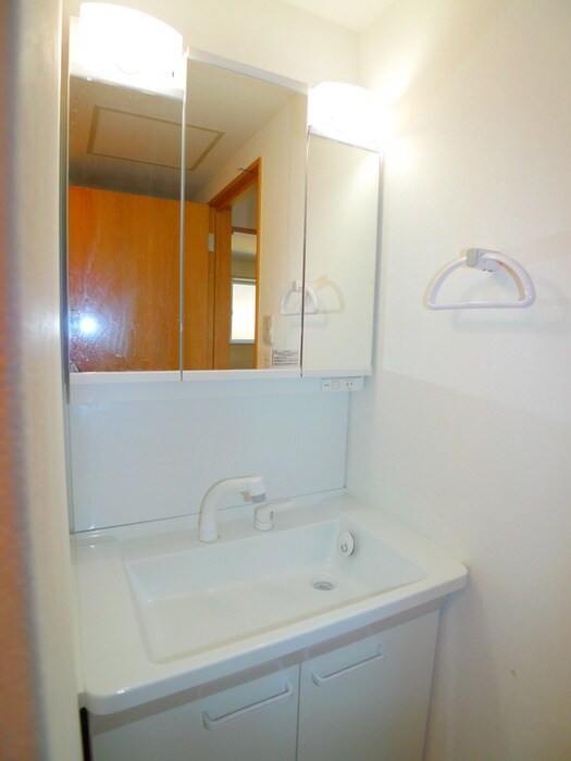 物件内観写真10　(洗面)