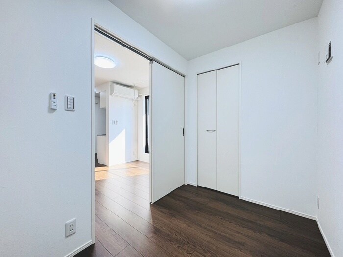 物件内観写真17　(居室)