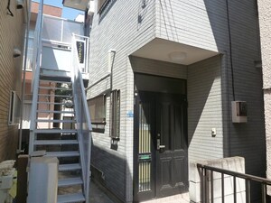 ニュ－ハイムアズマ外観写真