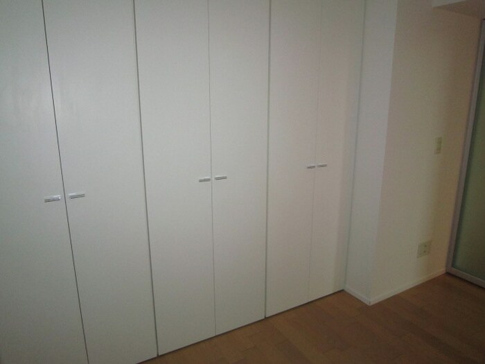 物件内観写真13　(収納)