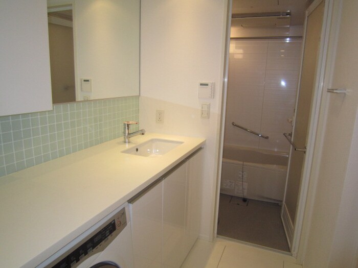 物件内観写真18　(洗面)