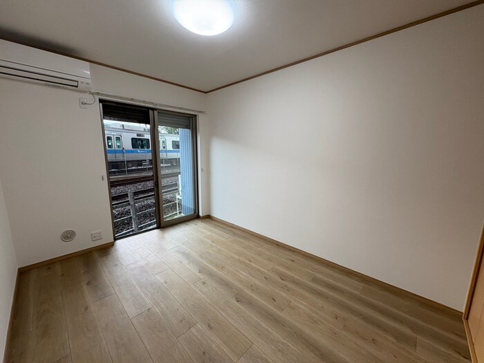 物件内観写真9　(居室)