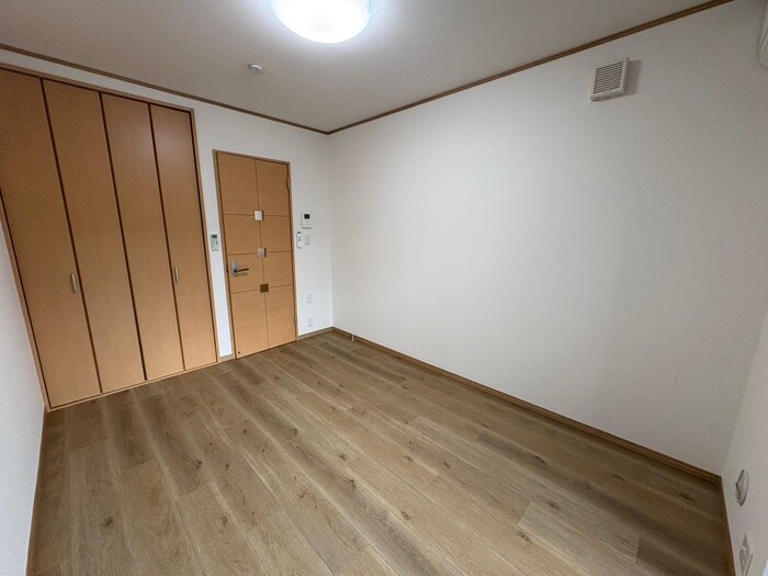 物件内観写真10　(居室)