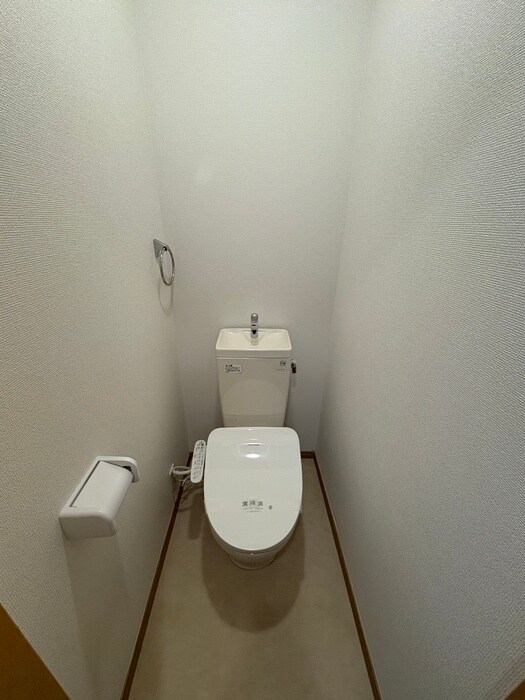 物件内観写真13　(トイレ)