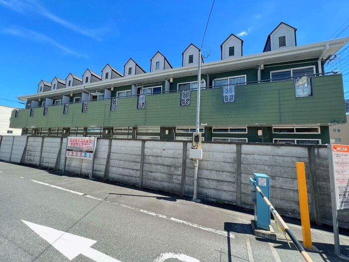 物件外観写真2　(外観写真)