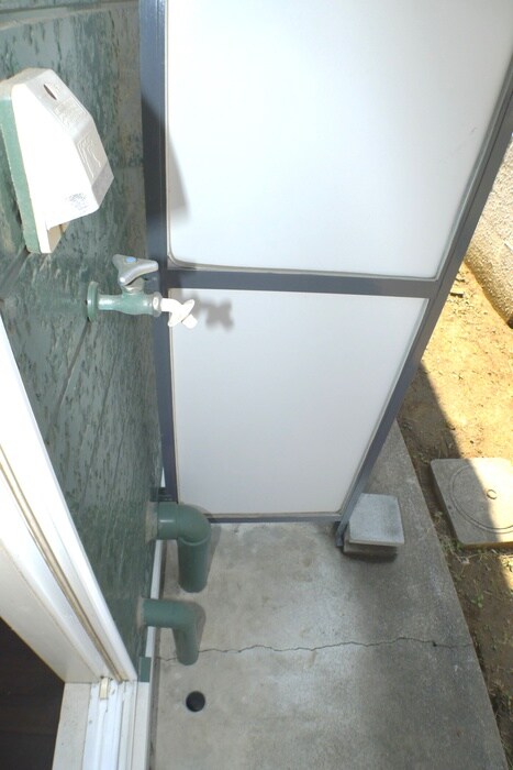 物件内観写真14　(洗濯機置場)