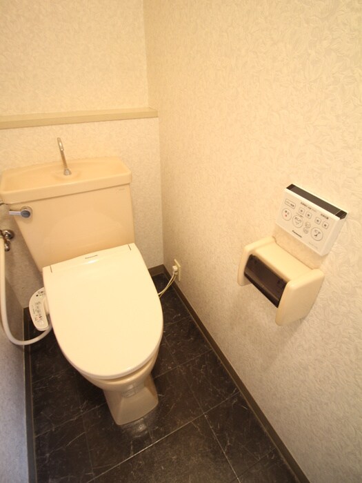 物件内観写真13　(トイレ)