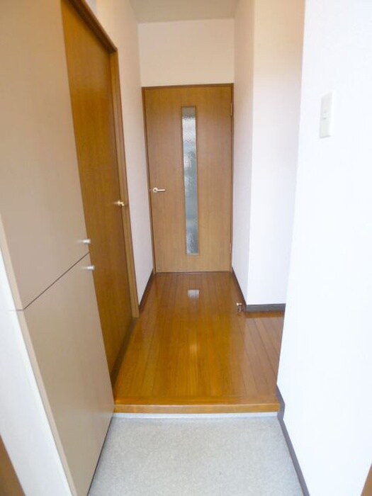 物件内観写真19　(廊下)