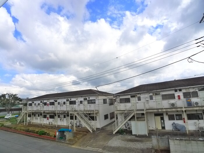 物件内観写真21　(室内からの展望)