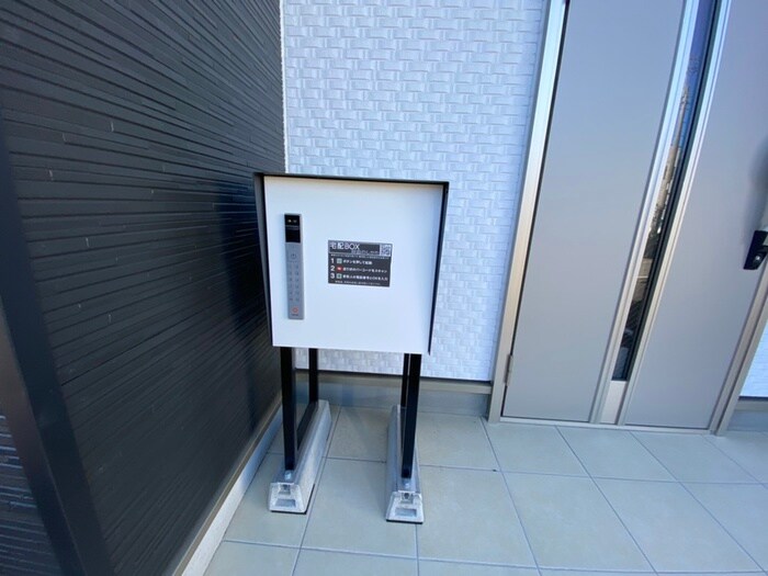 物件外観写真4　(建物設備)