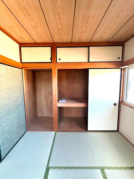 物件内観写真18　(収納)