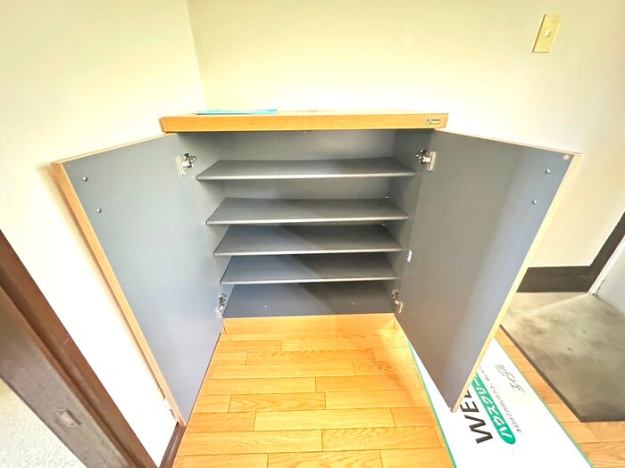 物件内観写真19　(靴箱)