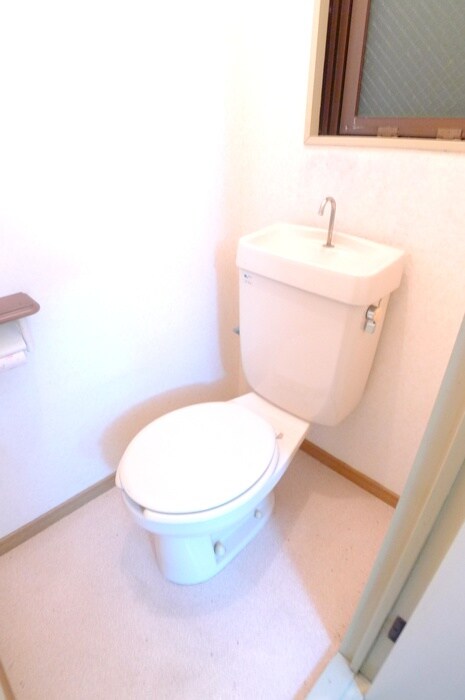 物件内観写真16　(トイレ)