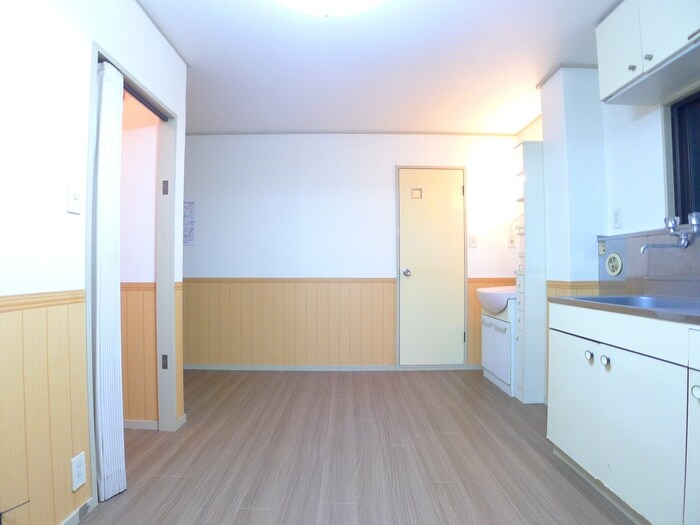 物件内観写真20　(廊下)