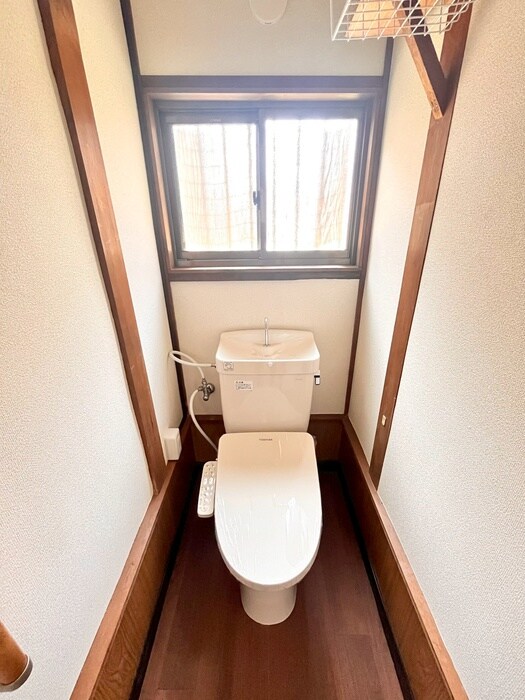 物件内観写真12　(トイレ)