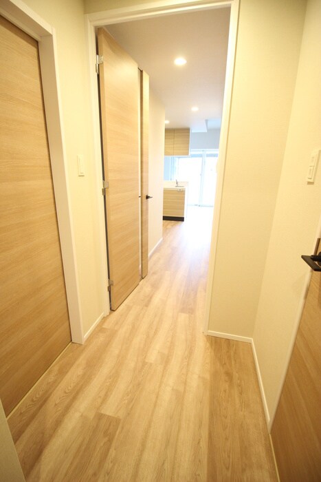 物件内観写真21　(廊下)