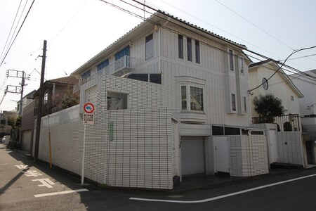 下馬6丁目戸建外観写真