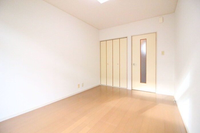 物件内観写真5　(居室)