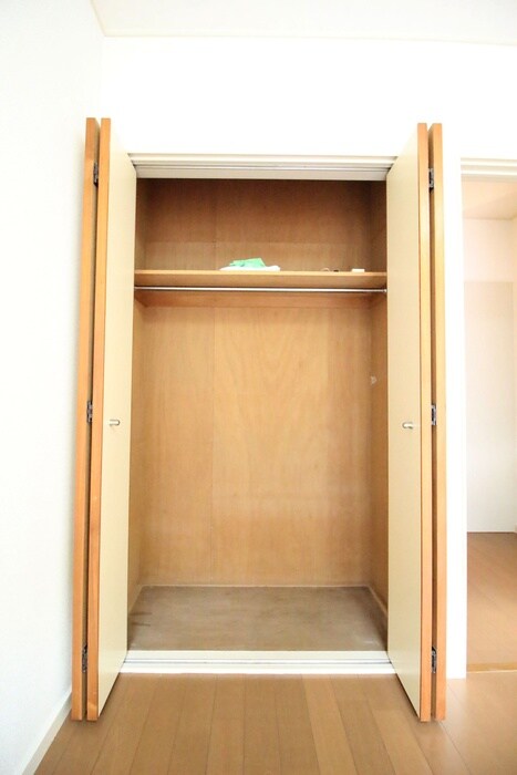 物件内観写真8　(収納)