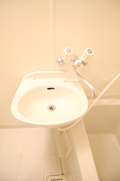 物件内観写真11　(洗面)