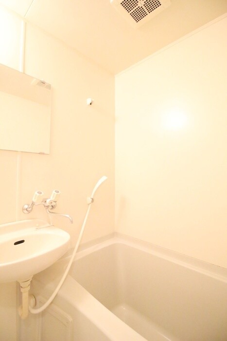 物件内観写真12　(バス／シャワールーム等)