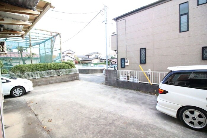 物件内観写真16　(室内からの展望)