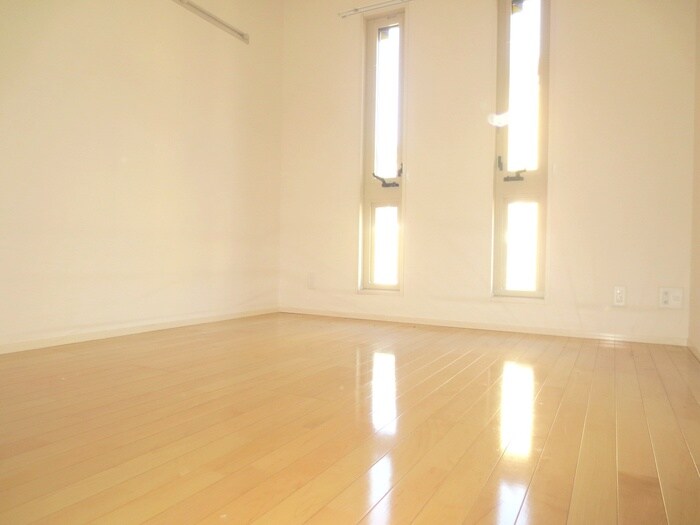 物件内観写真6　(居室)