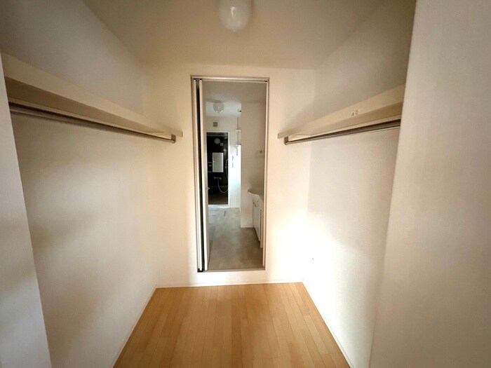 物件内観写真11　(収納)