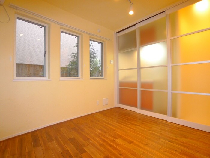 物件内観写真8　(居室)