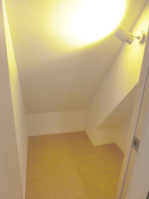 物件内観写真10　(収納)