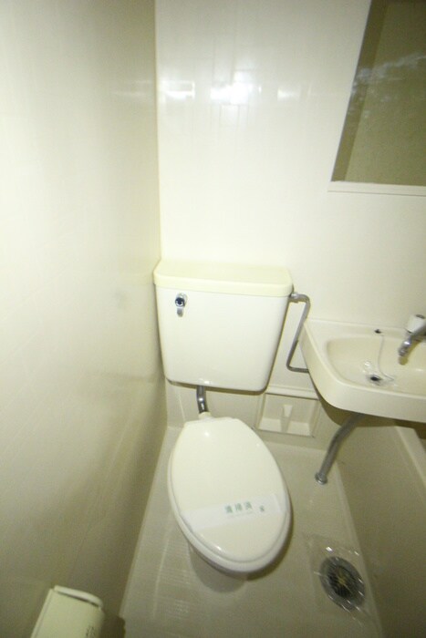 物件内観写真10　(トイレ)