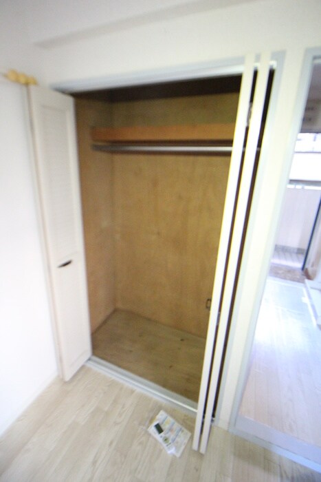 物件内観写真14　(収納)