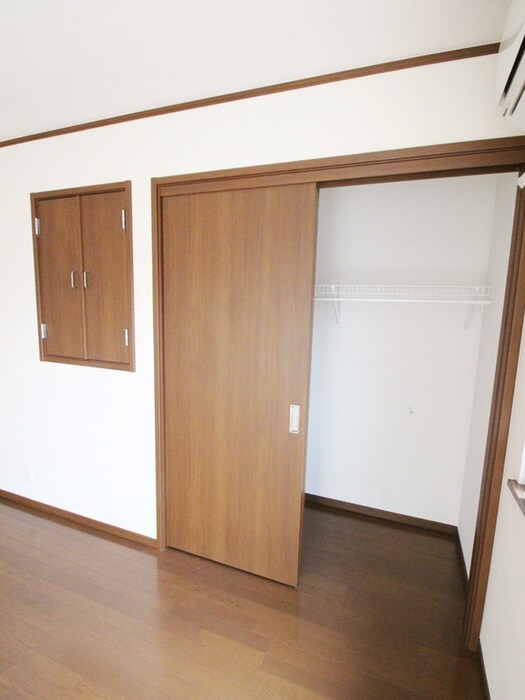 物件内観写真15　(収納)