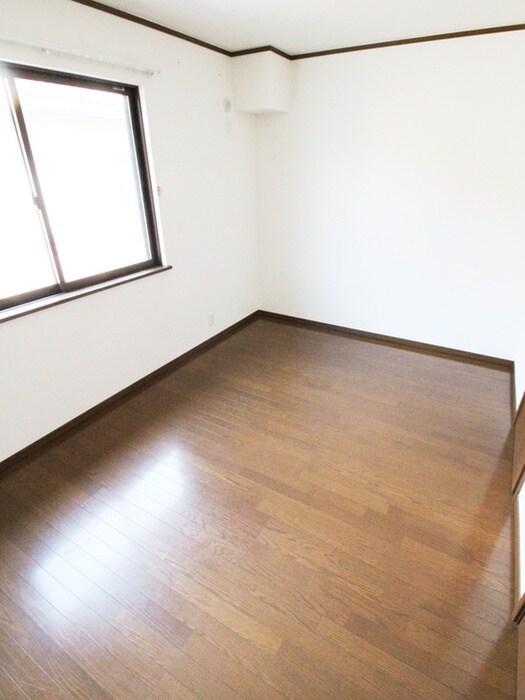 物件内観写真18　(廊下)