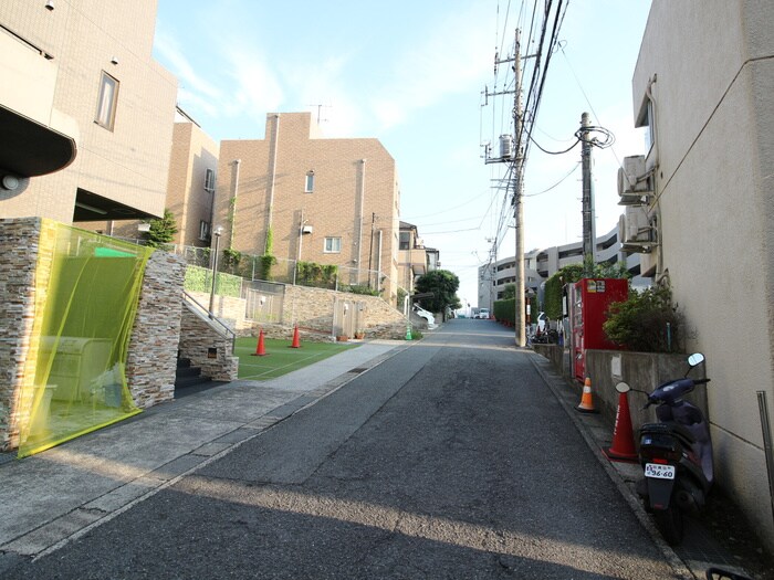 物件外観写真5　(周辺環境)