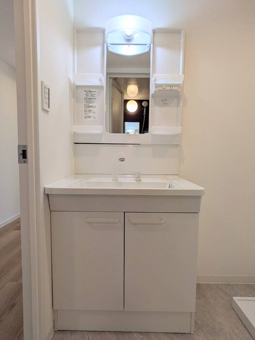 物件内観写真10　(洗面)