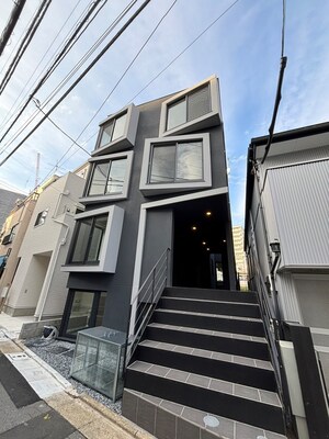 trias143外観写真